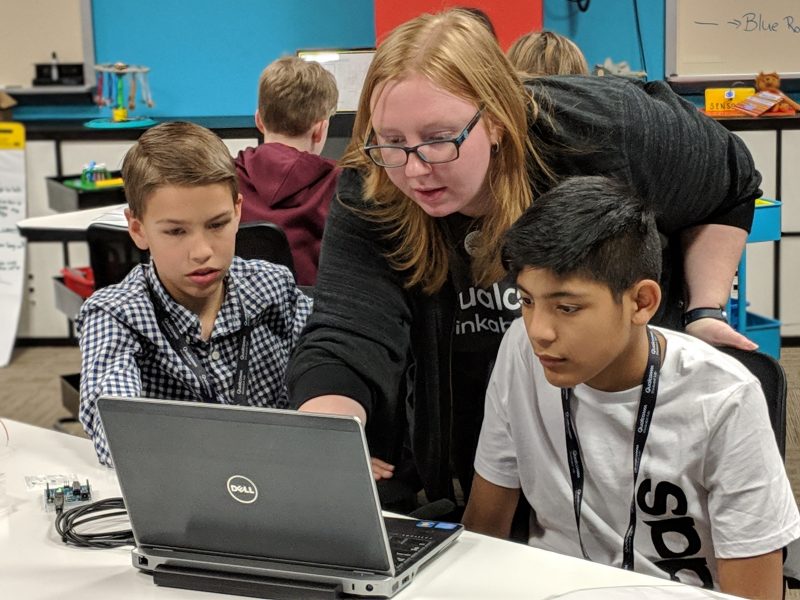 Franklin County Public Schools students and Virginia Tech instructor in the Qualcomm Thinkabit Lab at the Virginia Tech Roanoke Center.